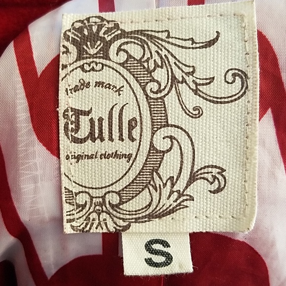 Pretty Tulle Red Coat - Picture 7 of 7